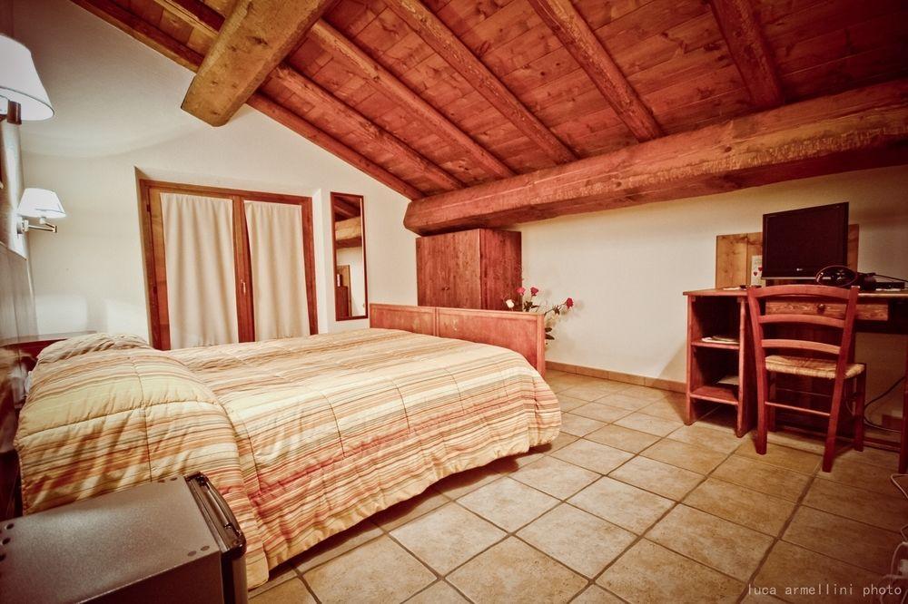 Agriturismo Cascina Boschi Lejlighed Volta Mantovana Eksteriør billede
