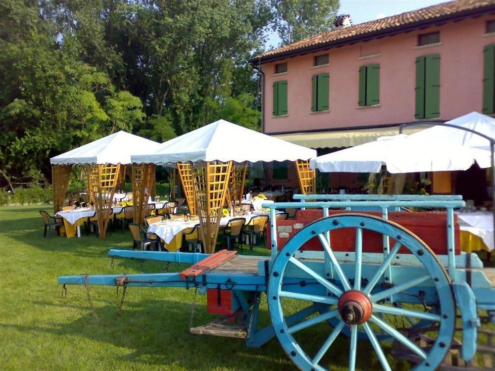 Agriturismo Cascina Boschi Lejlighed Volta Mantovana Eksteriør billede